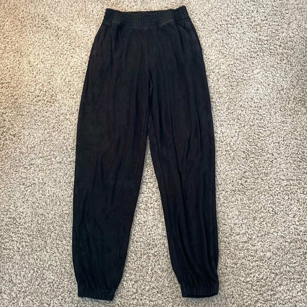 Gilly Hicks Sweatpants